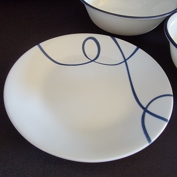 Corelle LIA‎ Salad Plates Bowls Set of 3 Navy Blue Swirl White - Picture 4 of 14